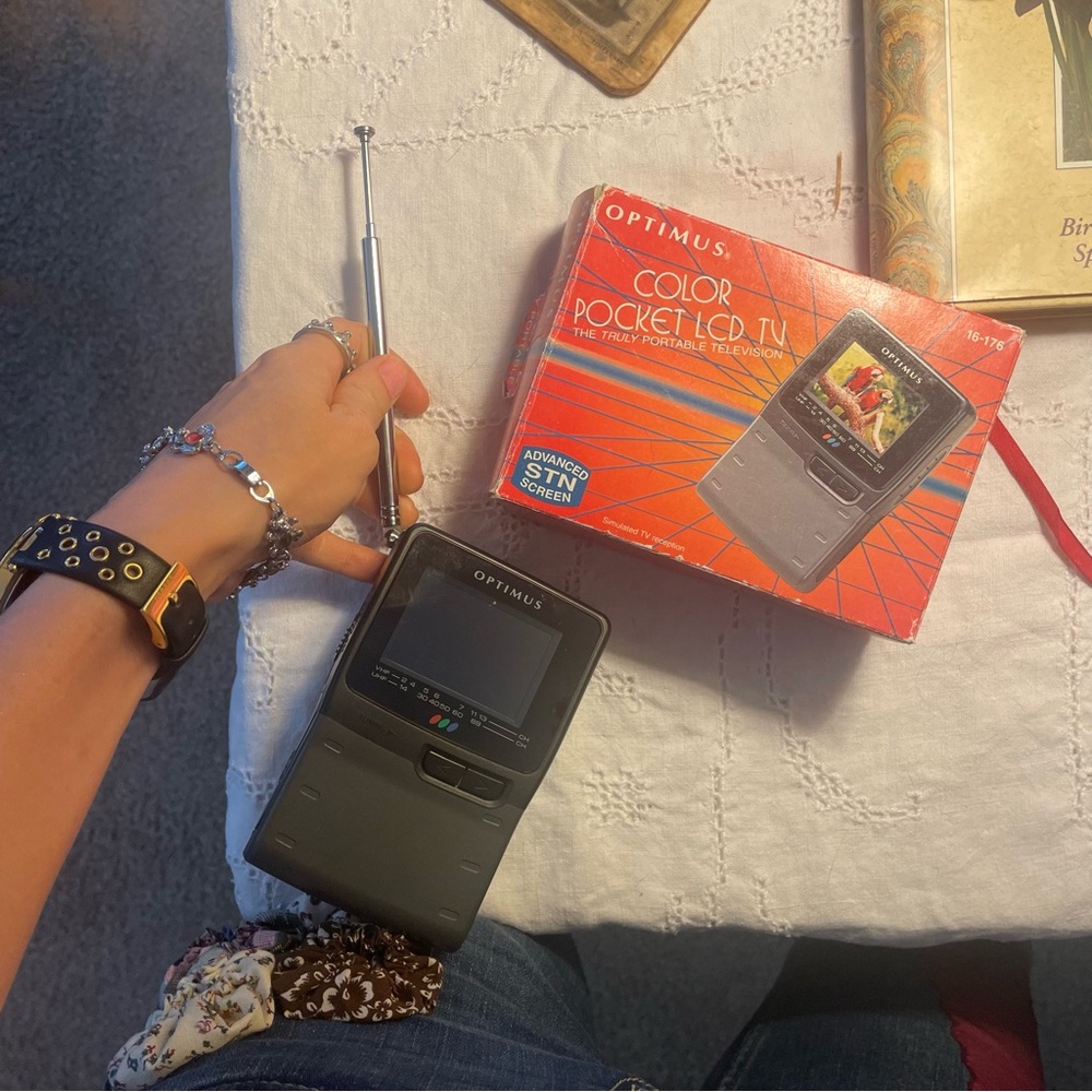 Optimus Color Pocket LCD Mini TV 📺